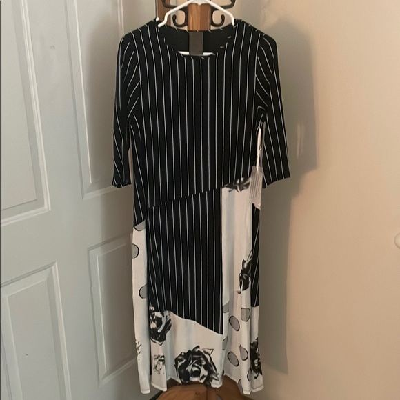 Fashion Concepts Black Stripes Dress - Picture 1 of 4